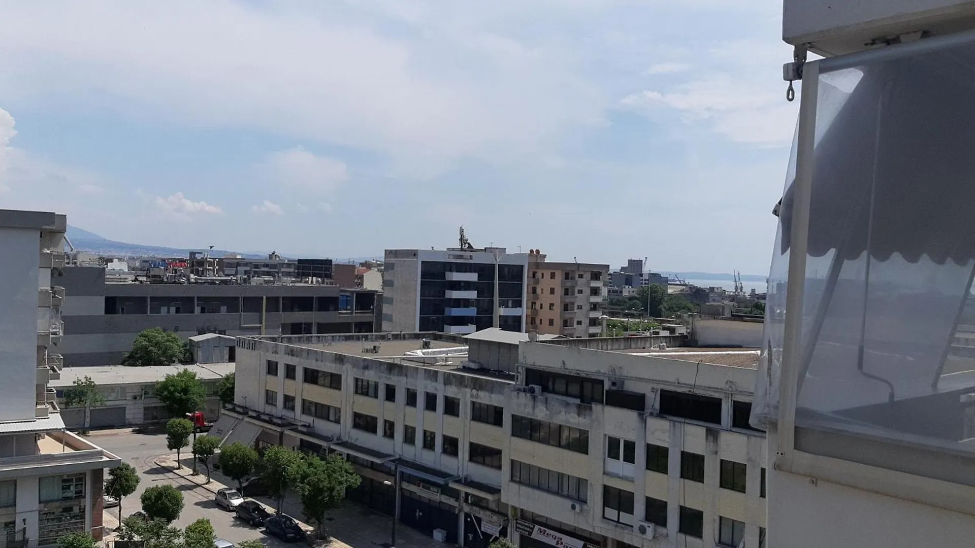 Sunny Penthouse Apartment Thessaloniki