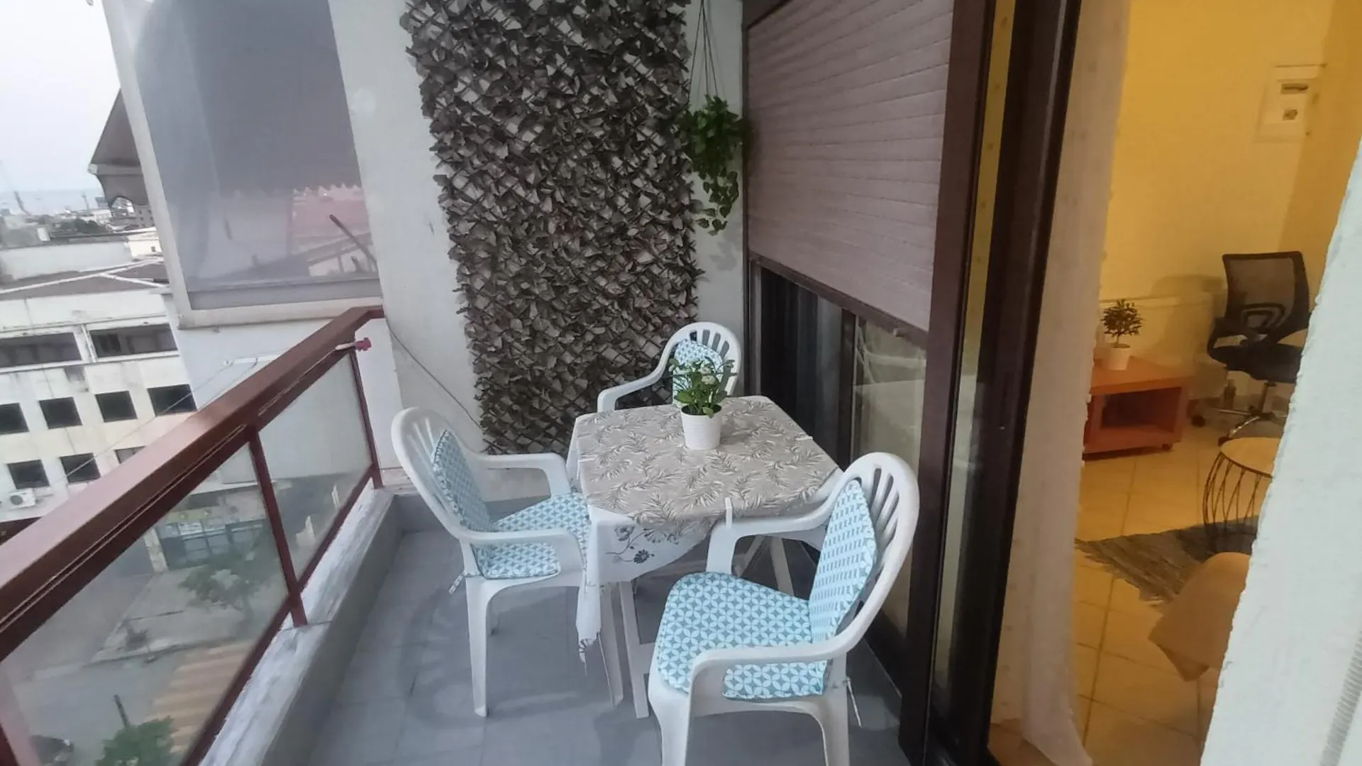 Sunny Penthouse Apartment Thessaloniki